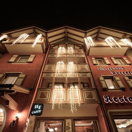 Hotel Foresta モエナ エクステリア 写真