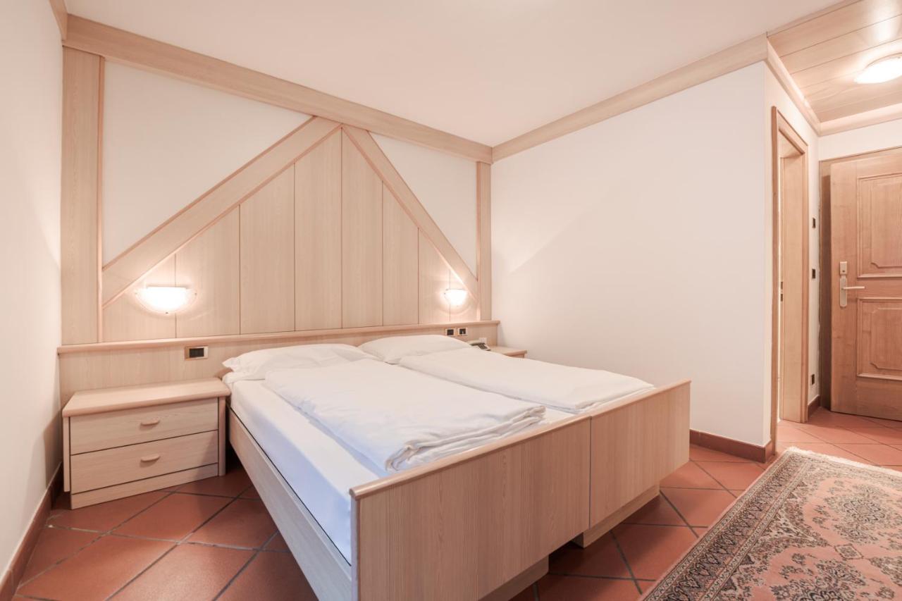 Hotel Foresta モエナ エクステリア 写真