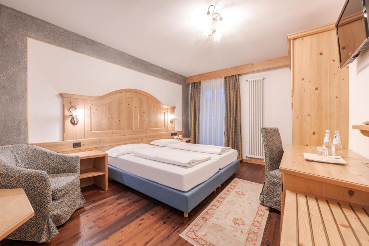 Hotel Foresta モエナ エクステリア 写真