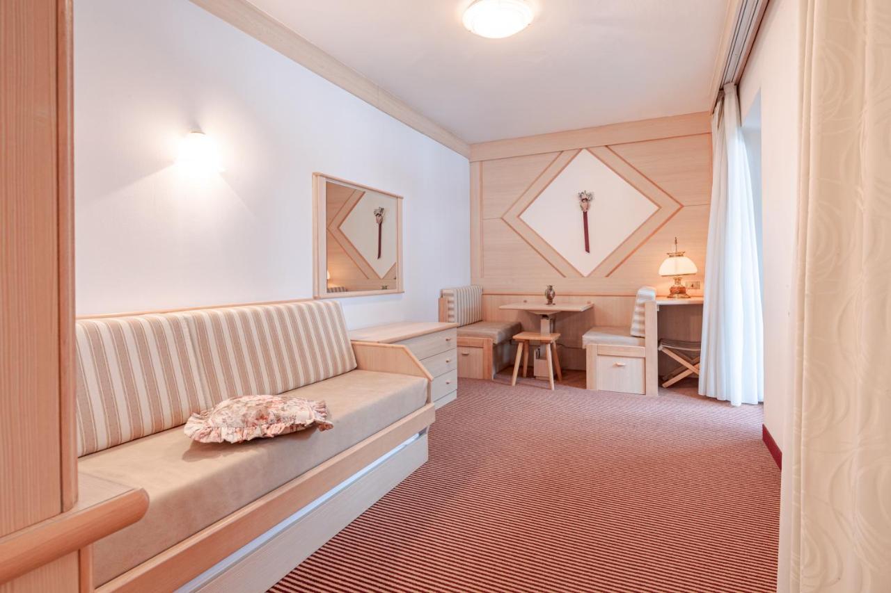 Hotel Foresta モエナ エクステリア 写真